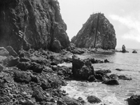 Sugar Loaf on Avalon Bay With Rocks